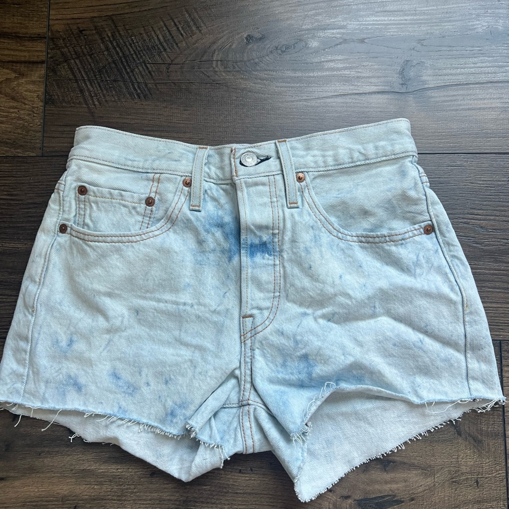 Levi’s 501 Acid Wash Shorts